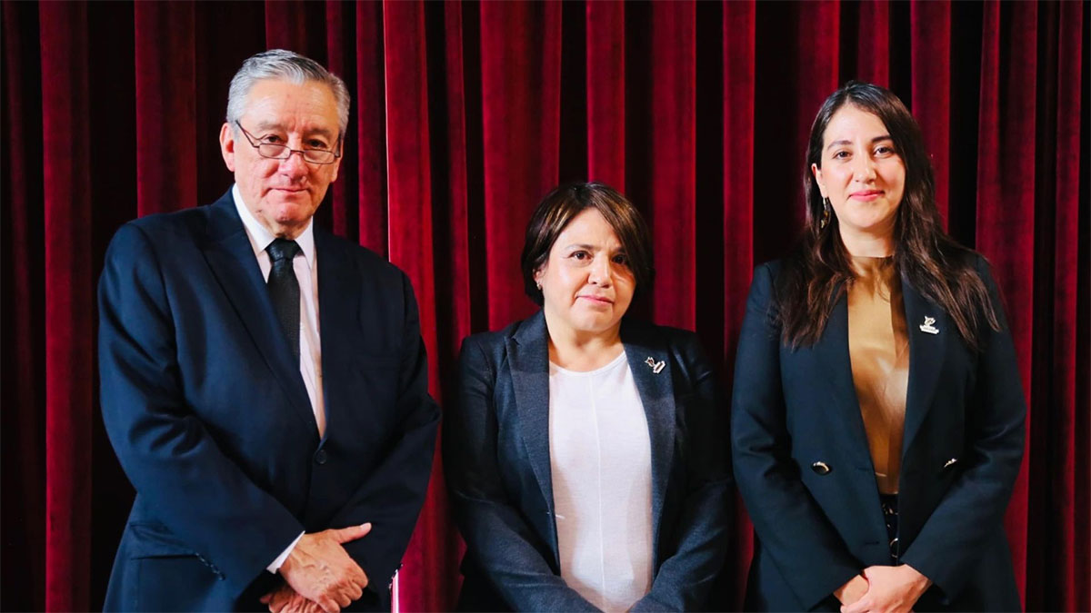 Bernardo Barranco, Celeste Ramírez y Nayeli Gómez Castillo