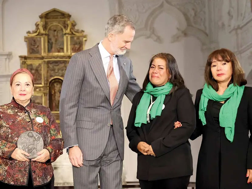 Rey Felipe recibe a madres buscadoras de Jalisco