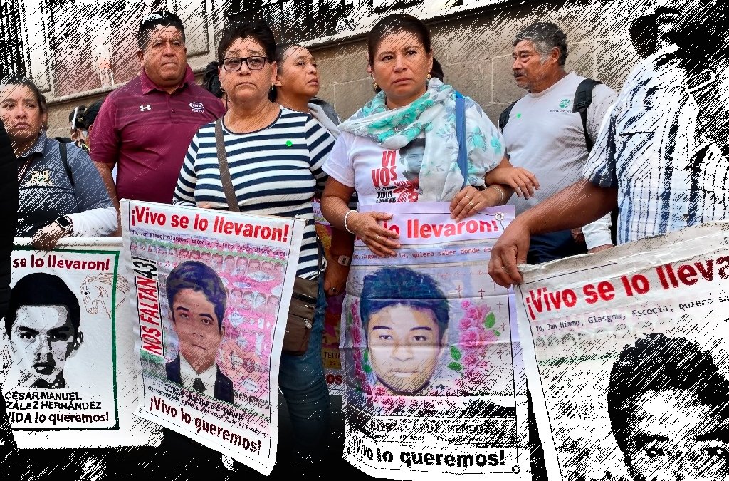 Padres de familia de desaparecidos de Ayotzinapa