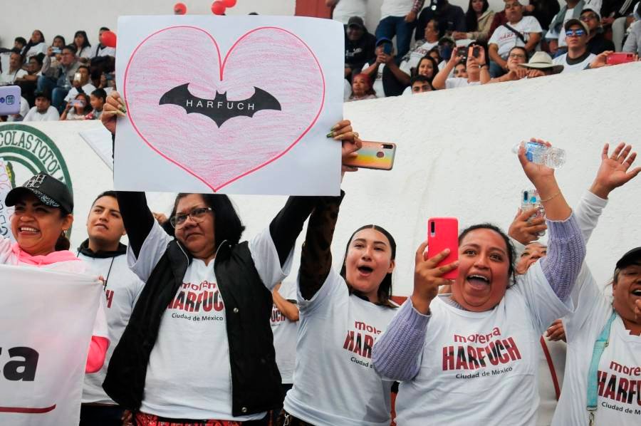 Mujeres en apoyo de García Harfuch