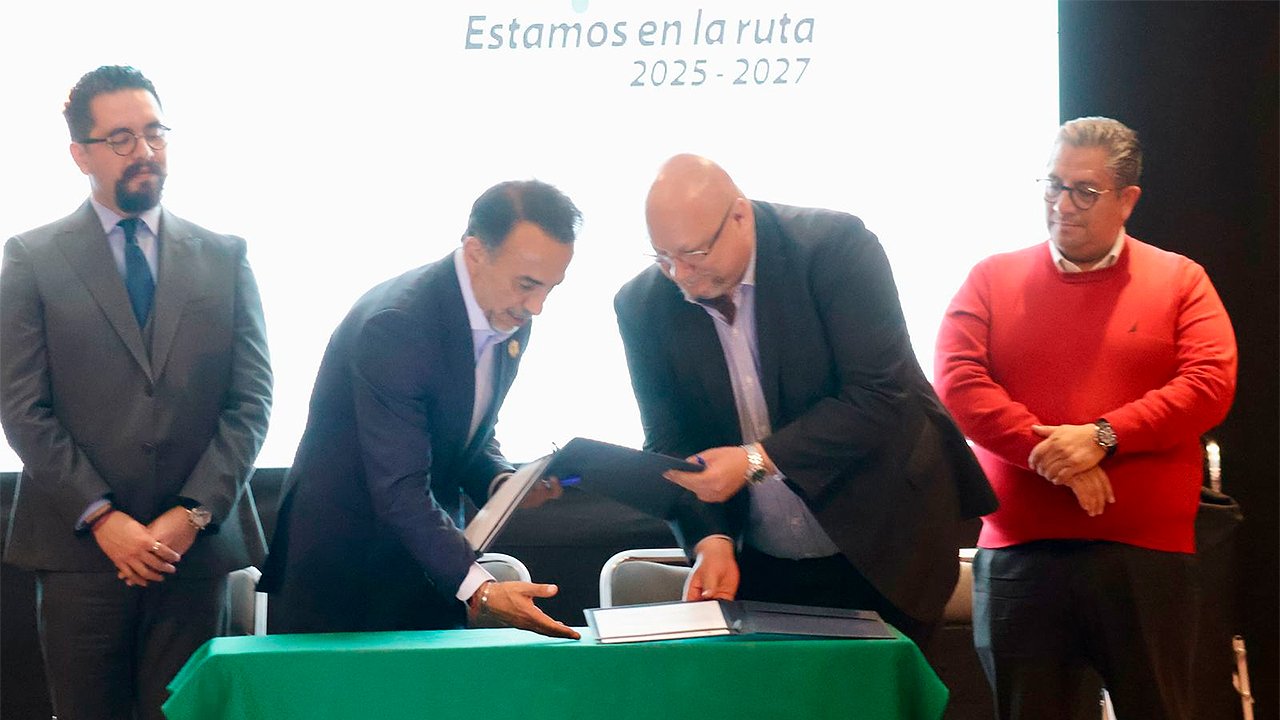 Metepec: Pionero en Trámites Digitales en América Latina, Según la OCDE