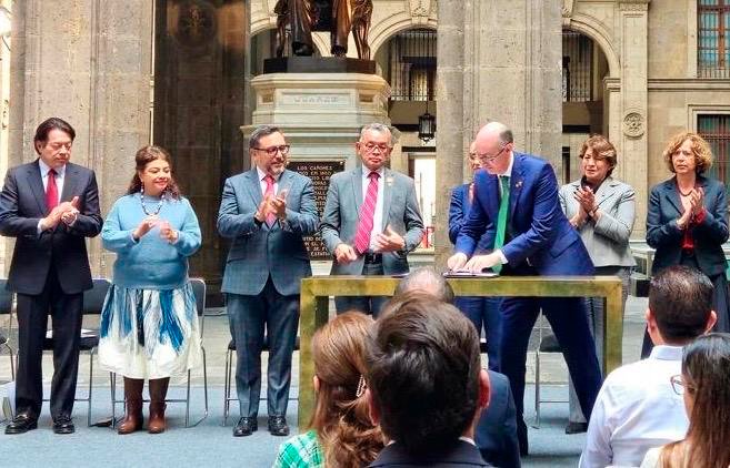 Claudia Sheinbaum, Delfina Gómez y Clara Brugada entre otros, testigos de la alianza UAEMéx y universidades con Consejo Académico para la Transformación de la Educación Tecnológica y Profesional Media Superior