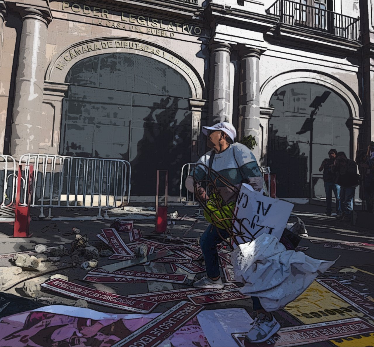 Habitantes de Tultitlán protestan afuera del Poder Legislativo por carencia de servicios